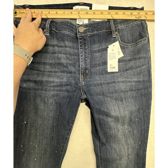 Lane Bryant Jeans Womens Size 18 HighRise Flex Magic Waistband Jeans Embellished - Picture 6 of 11